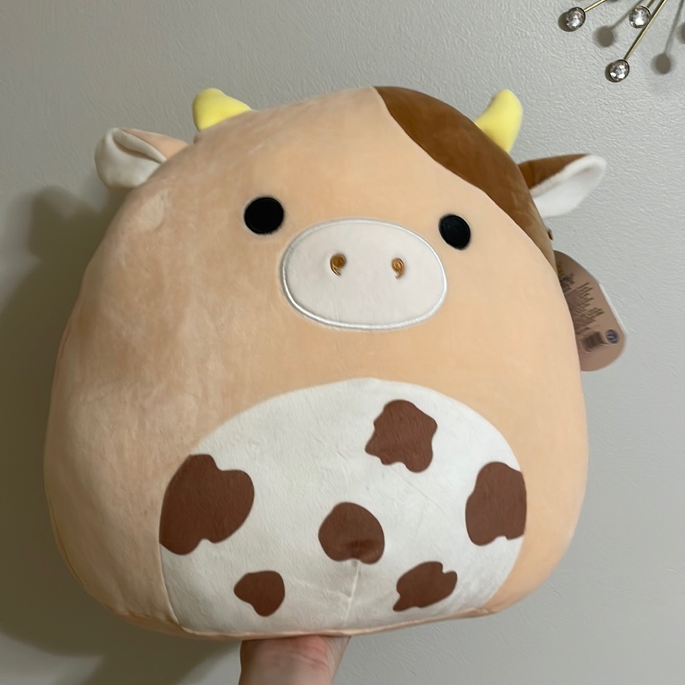 Nightingale cow squishmallow 16 inch NWT